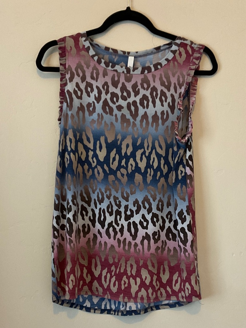 Sleeveless Leopard Print Ombre Tank in Blue and Mauve